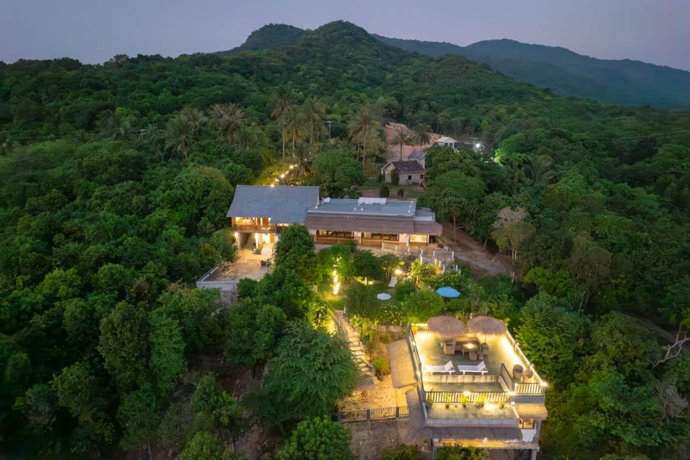 The Secret Karimunjawa Villa Exterior photo